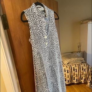 J Mclaughlin sleeveless animal print dress